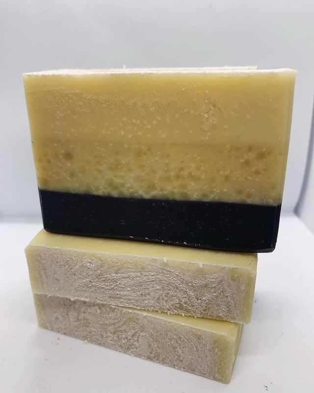 Activated Charcoal Bentonite Clay &amp; Kaolin Clay