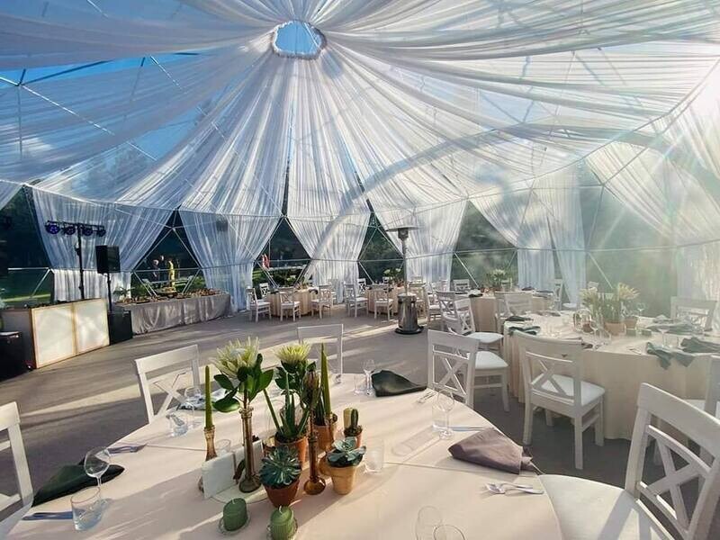 KUPPEL LUXDOMES 14 M (150 M2) KUPPEL LUXDOMES 14 M (150 M2)