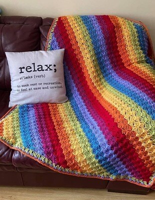 Rainbow diagonal stripe blanket