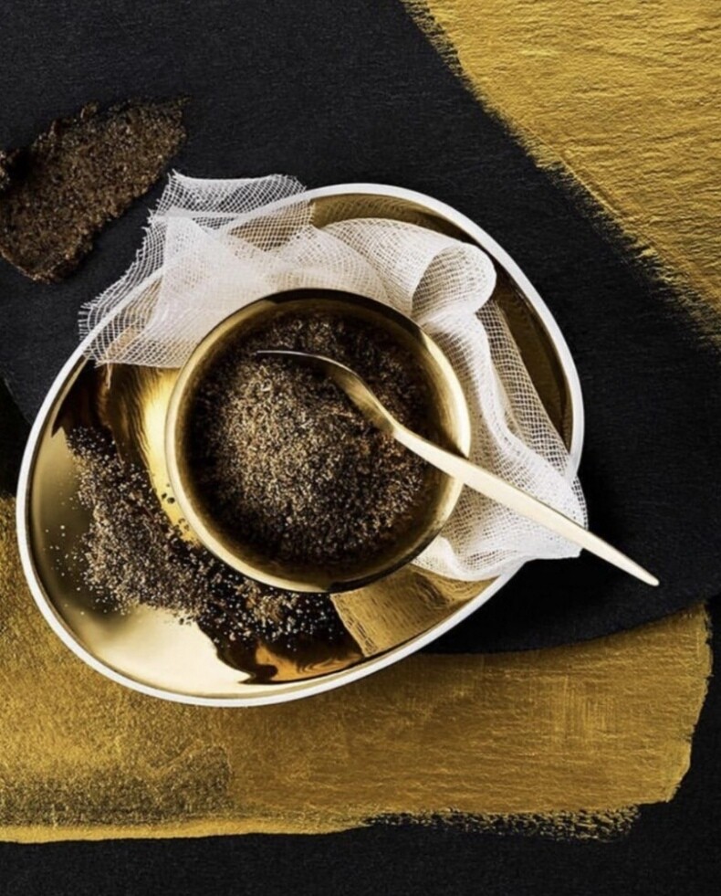 Divina Indulgencia / Face &amp; Body Ritual Massage + Treatment 1/30 min