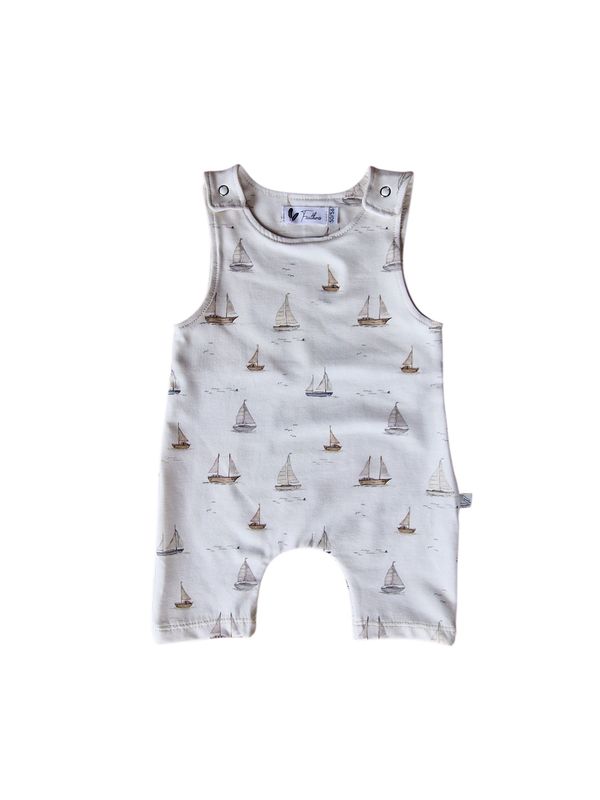 Jumper kort Sailboats