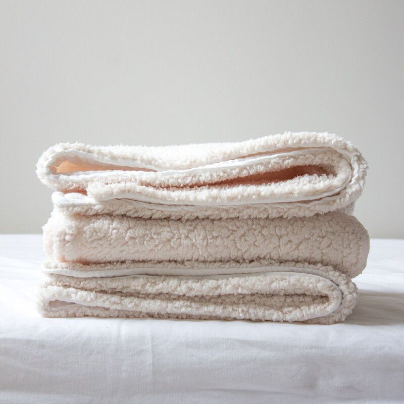 Wieg-/ledikant deken teddy natural