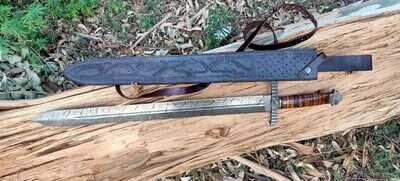 CUSTOM HANDMADE DAMASCUS STEEL MEDIVEL DAGGER SWORD, FREE SHIPING AND FREE COVER