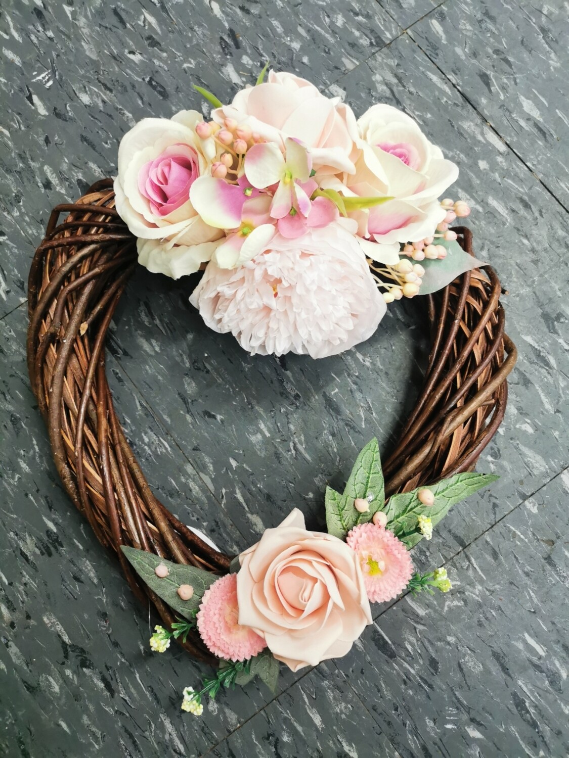 Rose/Ranululus Wicker Wreath