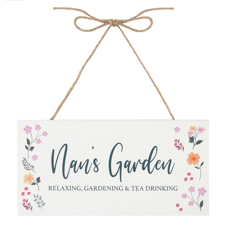 Nana's Garden Wooden Sign
