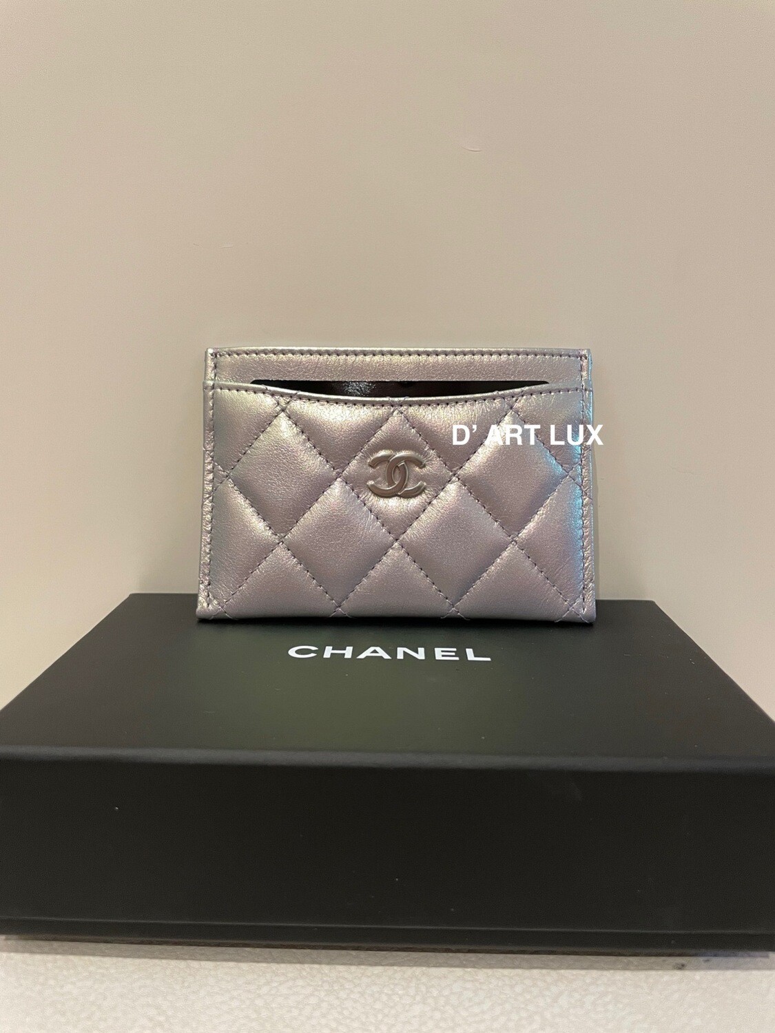 CHANEL 21K IRIDESCENT Purple Flat Card Holder