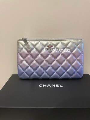 CHANEL 21K IRIDESCENT Purple Small O Case