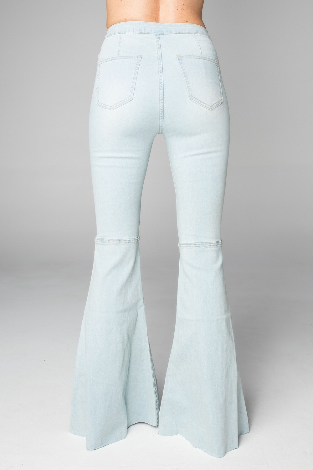 Moonshine Light Blue Jeans