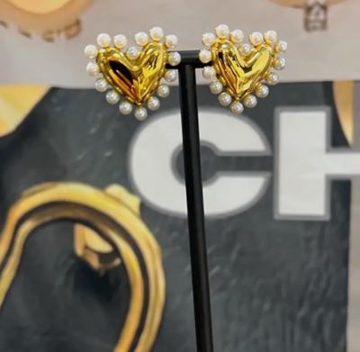 Pearl Heart Earrings