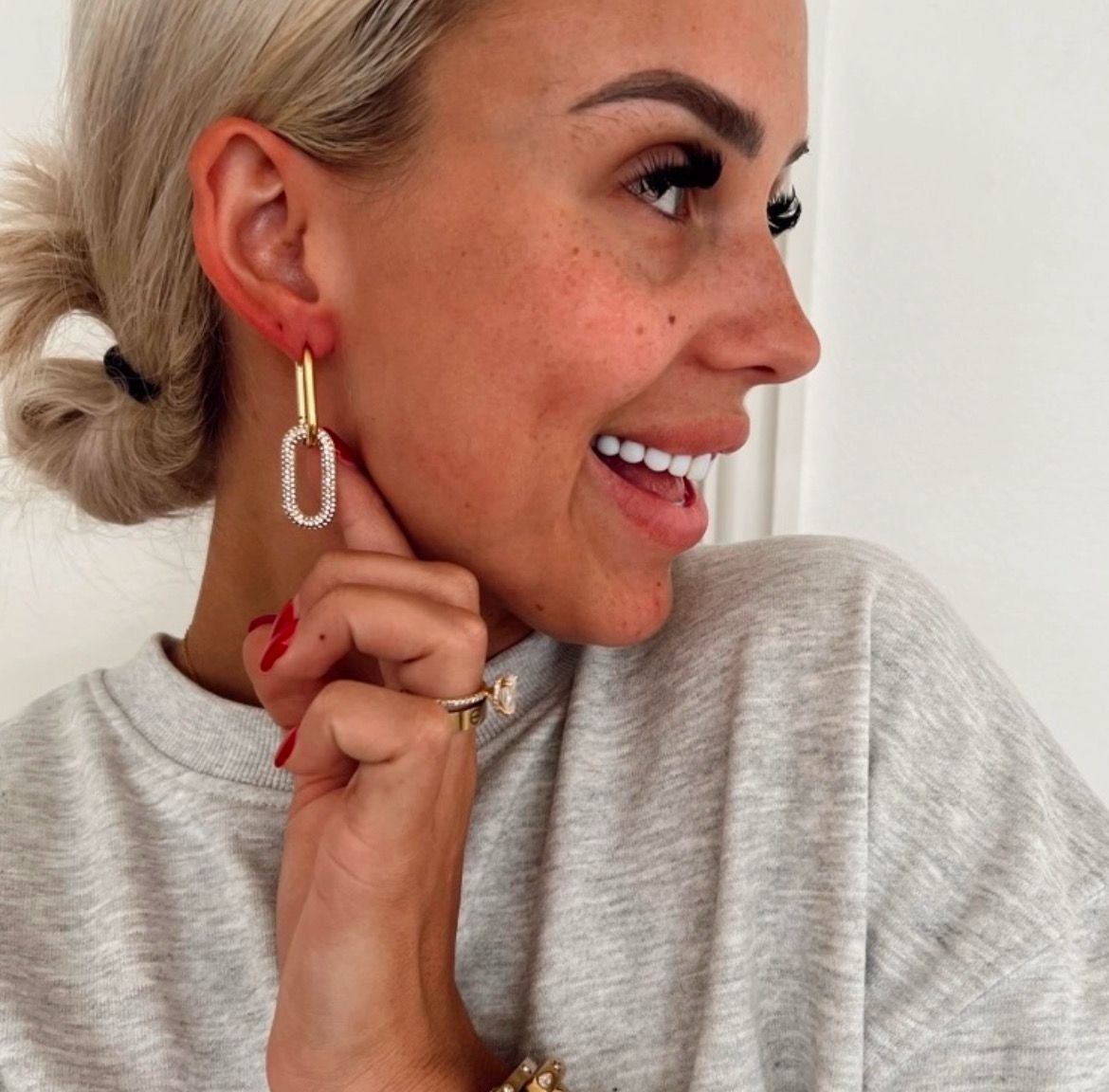Lily Earrings