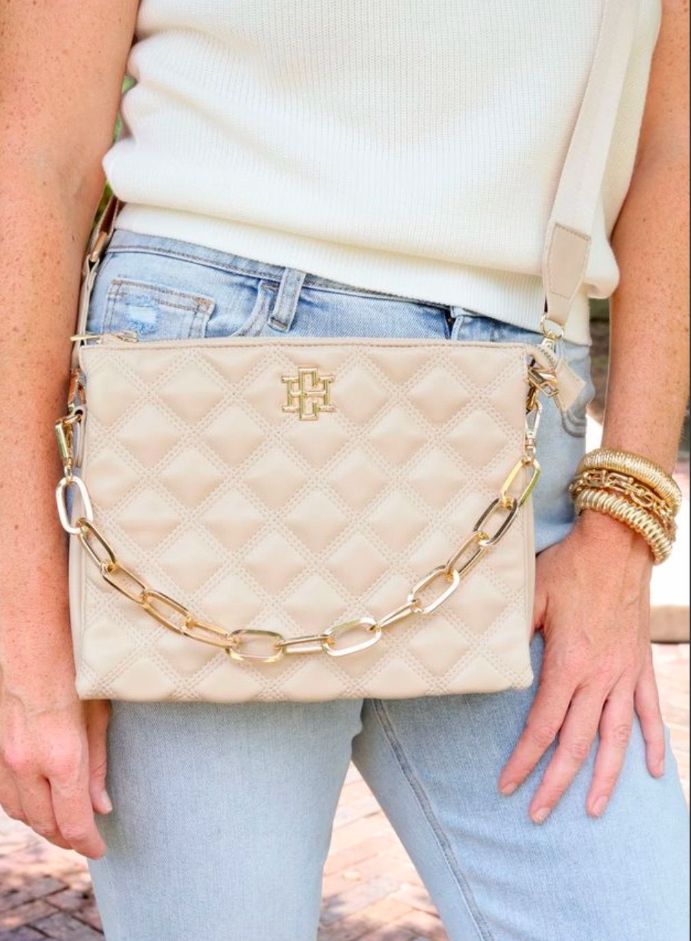 Ariana Crossbody