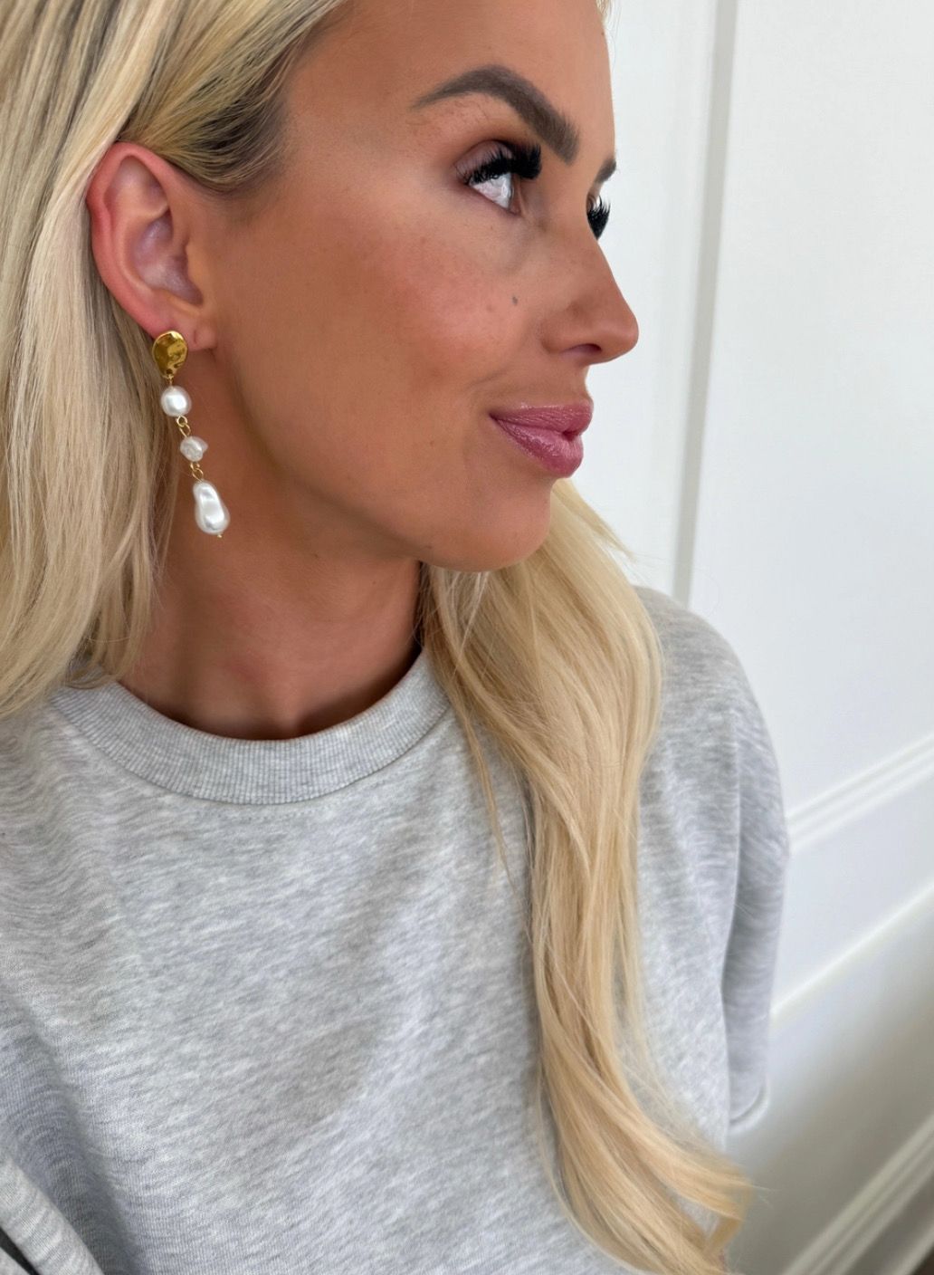 Allie Earrings