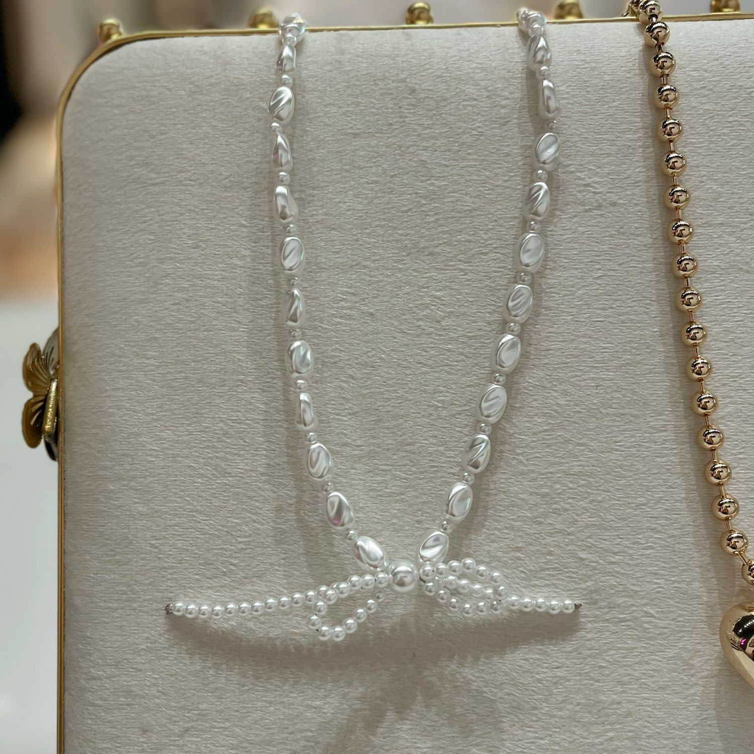 Pearl Bow Tie Necklace