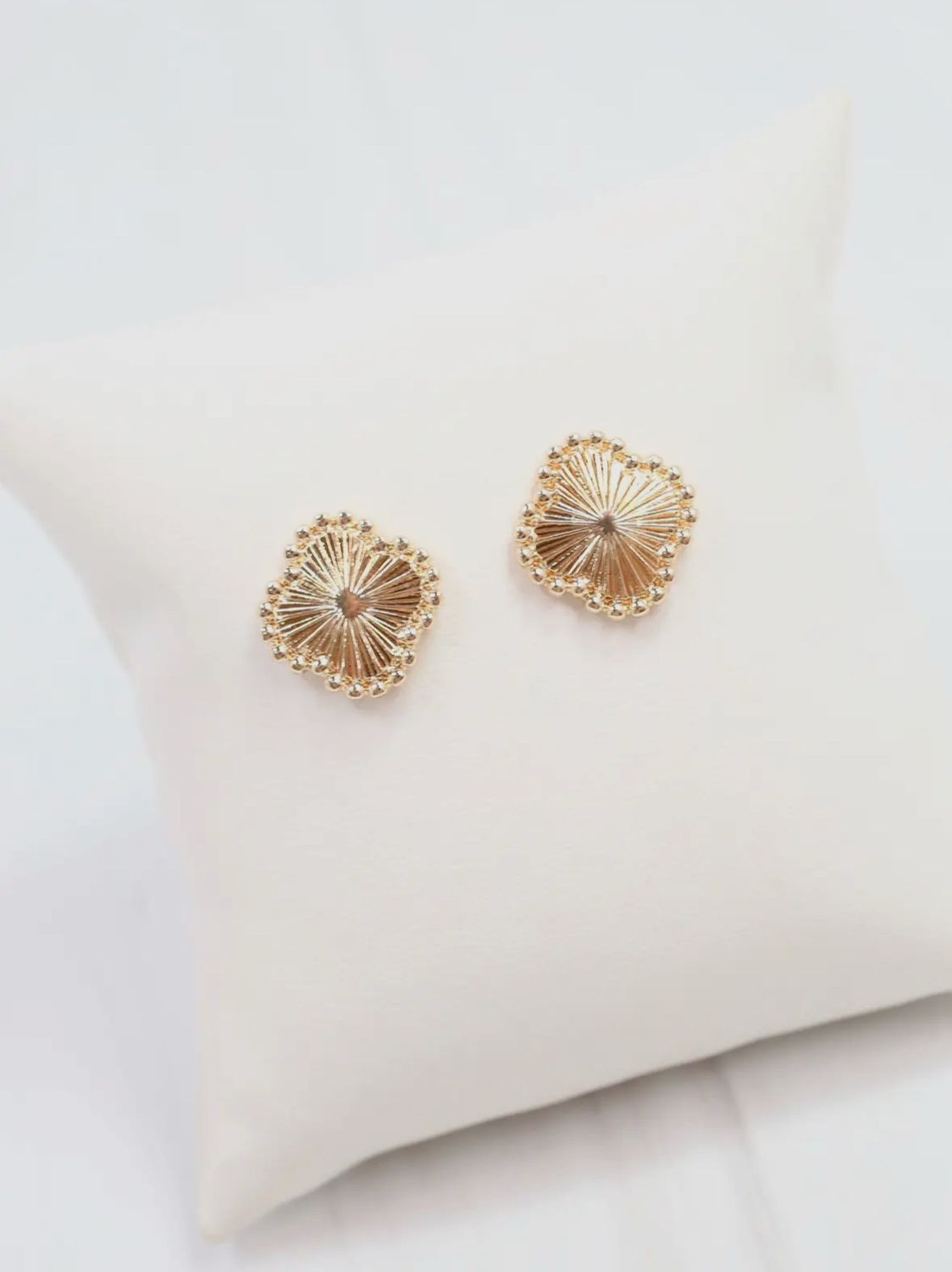 Hector Clover Earrings