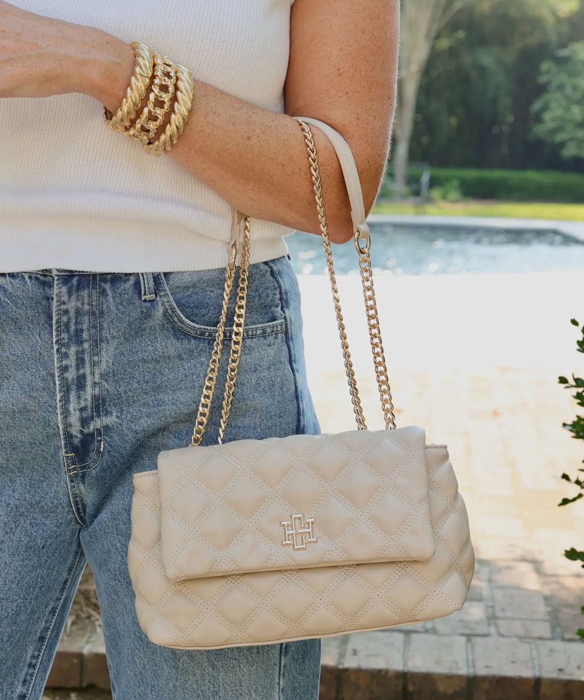 Leigh Crossbody