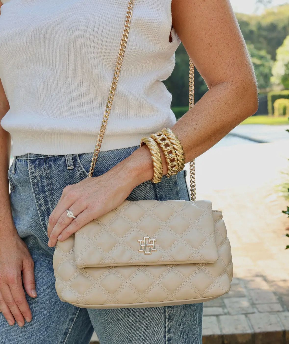 Leigh Crossbody