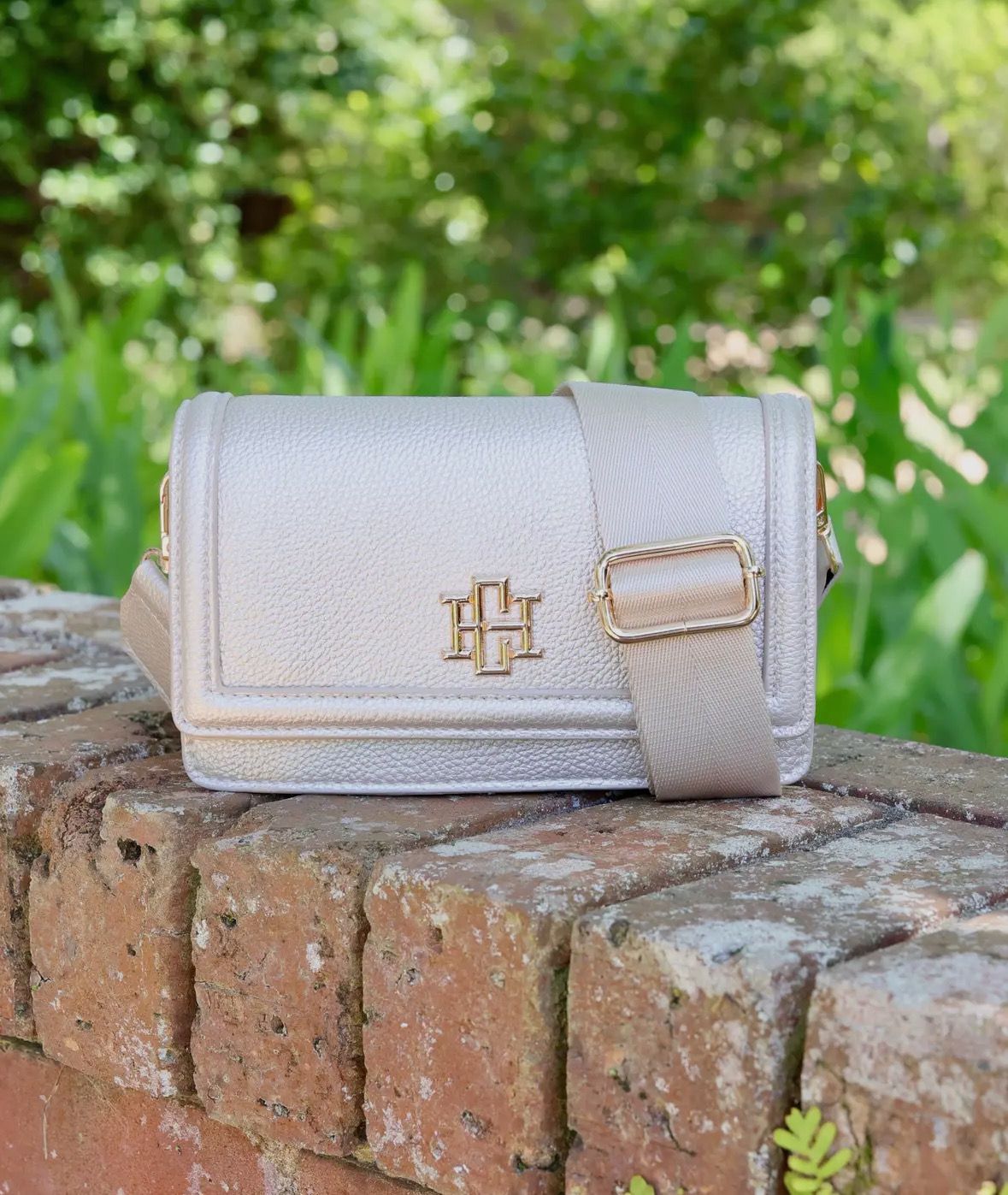 Maverick Crossbody
