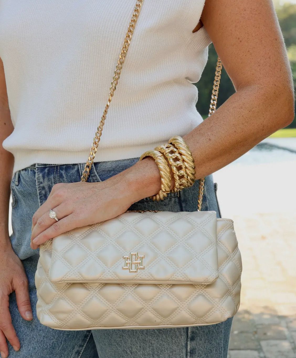 Leigh Crossbody