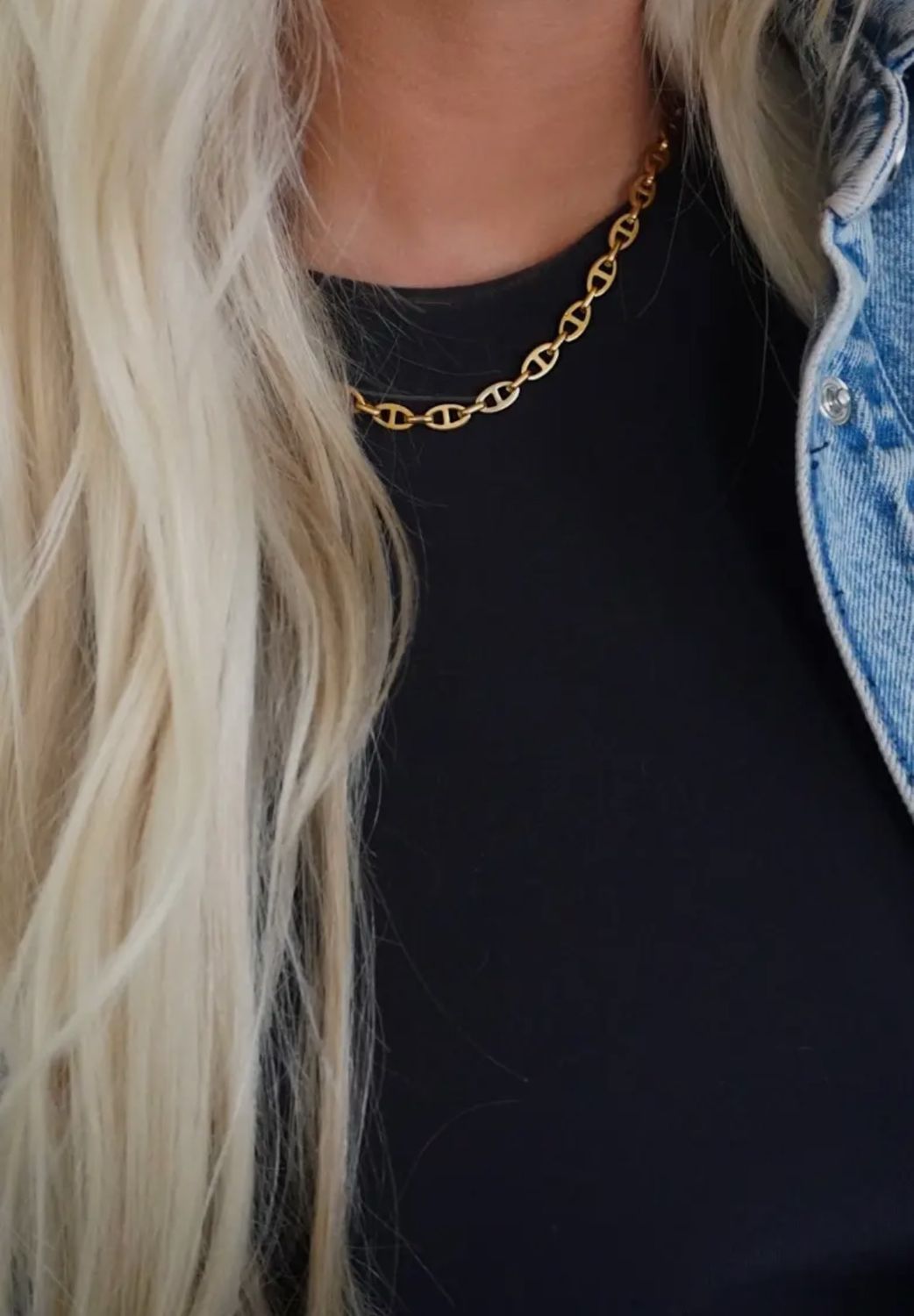 Mia Necklace