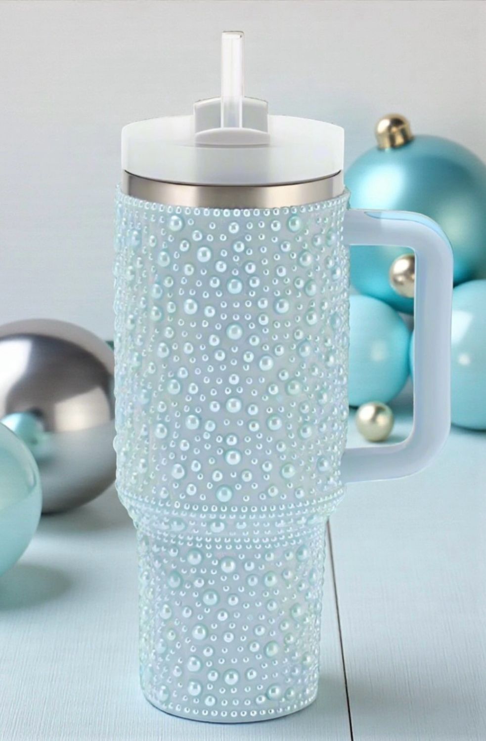 Pearl Studded Tumbler