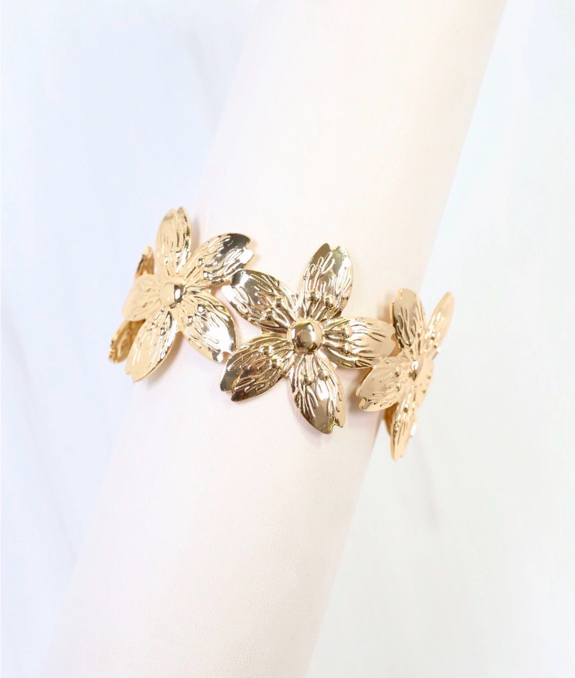 Natchez Flower Cuff