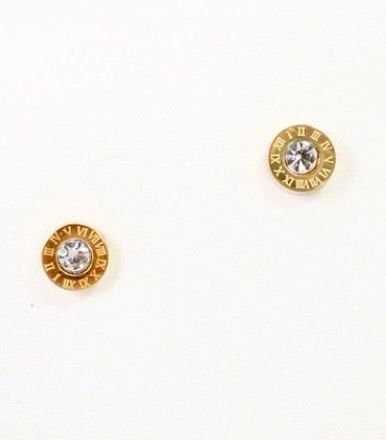 Remmy Roman Studs