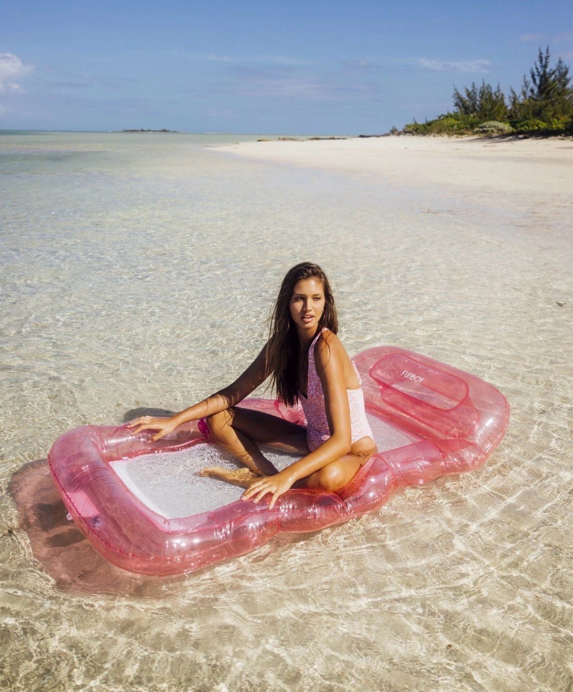 Clear Pink Mesh Lounger