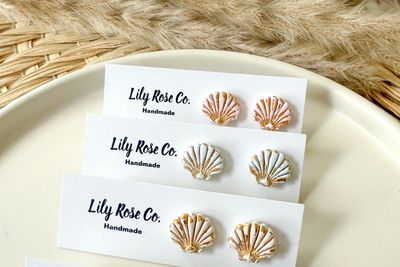 Shell Studs