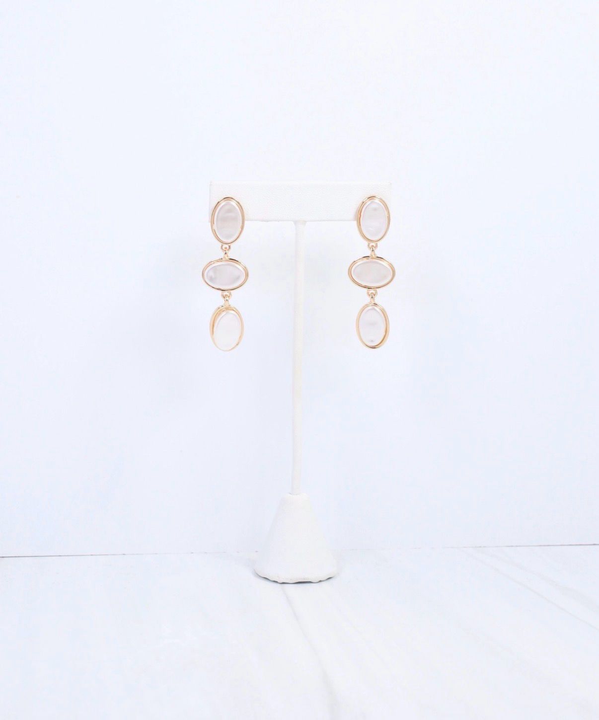 Albury Pearl Earrings