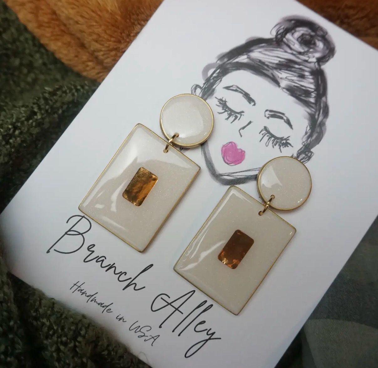Lady in Chic Earrings
