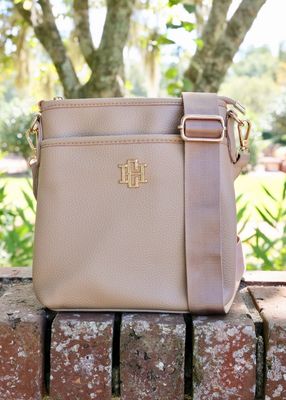 Briggs Crossbody