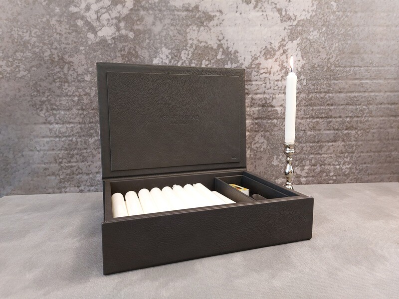 Exclusive leather box - Limited Edition