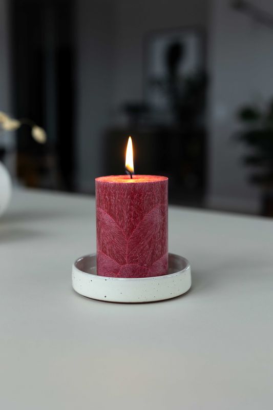 Shea Pillar Candle 6,7 x 10 cm “Red” in gift box