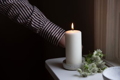Pillar candle 7,8 x 15 cm - paraffin White