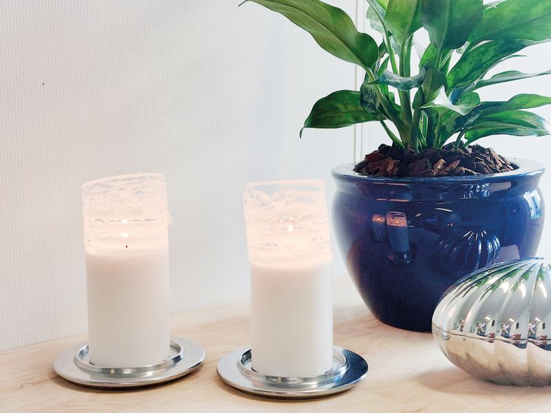 “Cobweb" pillar candle 6.6 x 15 cm white 100% pure stearin “Flat top"