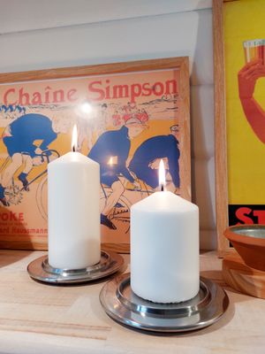 Pillar  candle 6.8 x 15 cm 100% Vegetable stearin (without palm wax) White