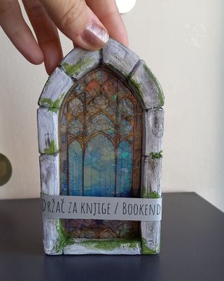 Držač za knjige - magični prozor, vitraž
