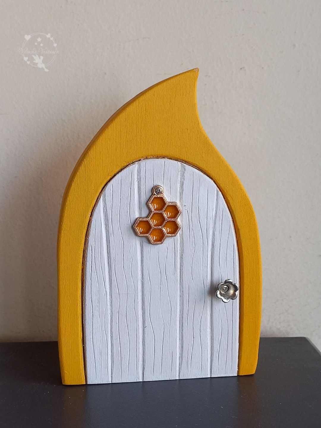 Vratanca za medene vile