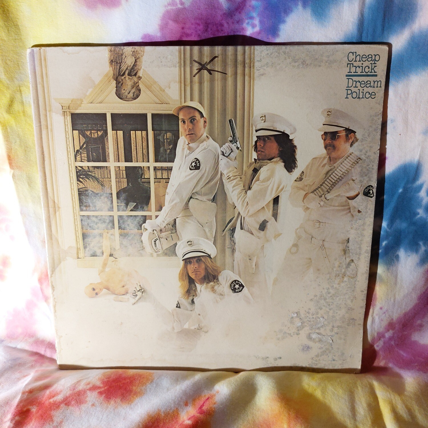 Cheap Trick - Dream Police (1979)