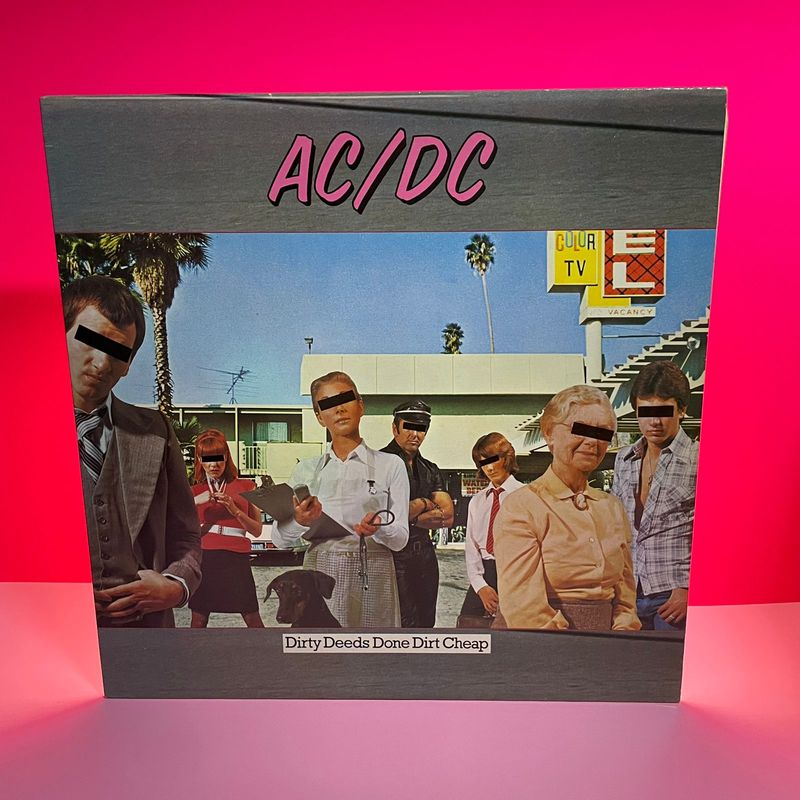 AC/DC - Dirty Deeds Done Dirt Cheap (1976)