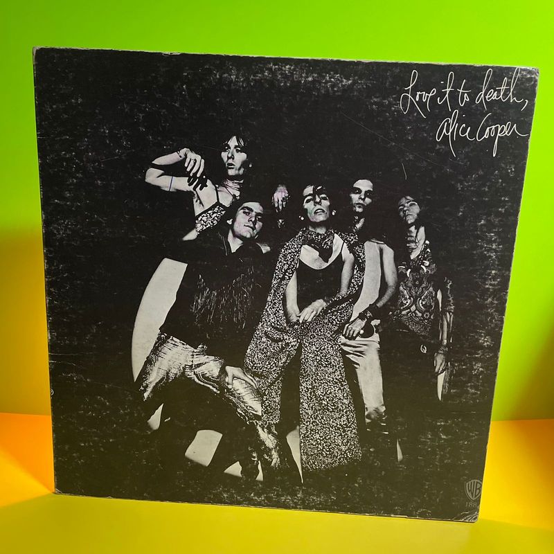 Alice Cooper - Love it to Death (1971)