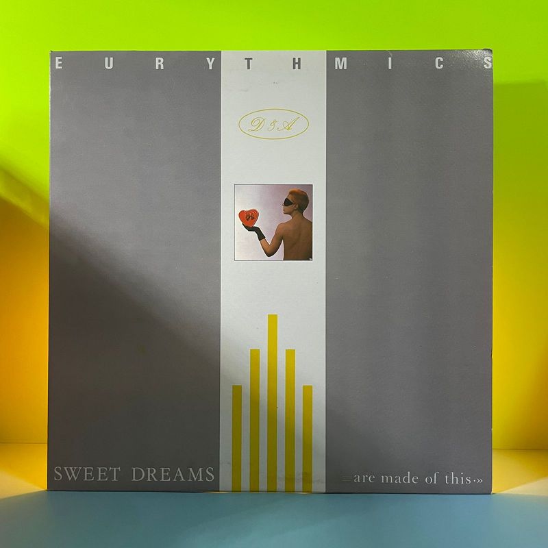 Eurythmics - Sweet Dreams (1983)