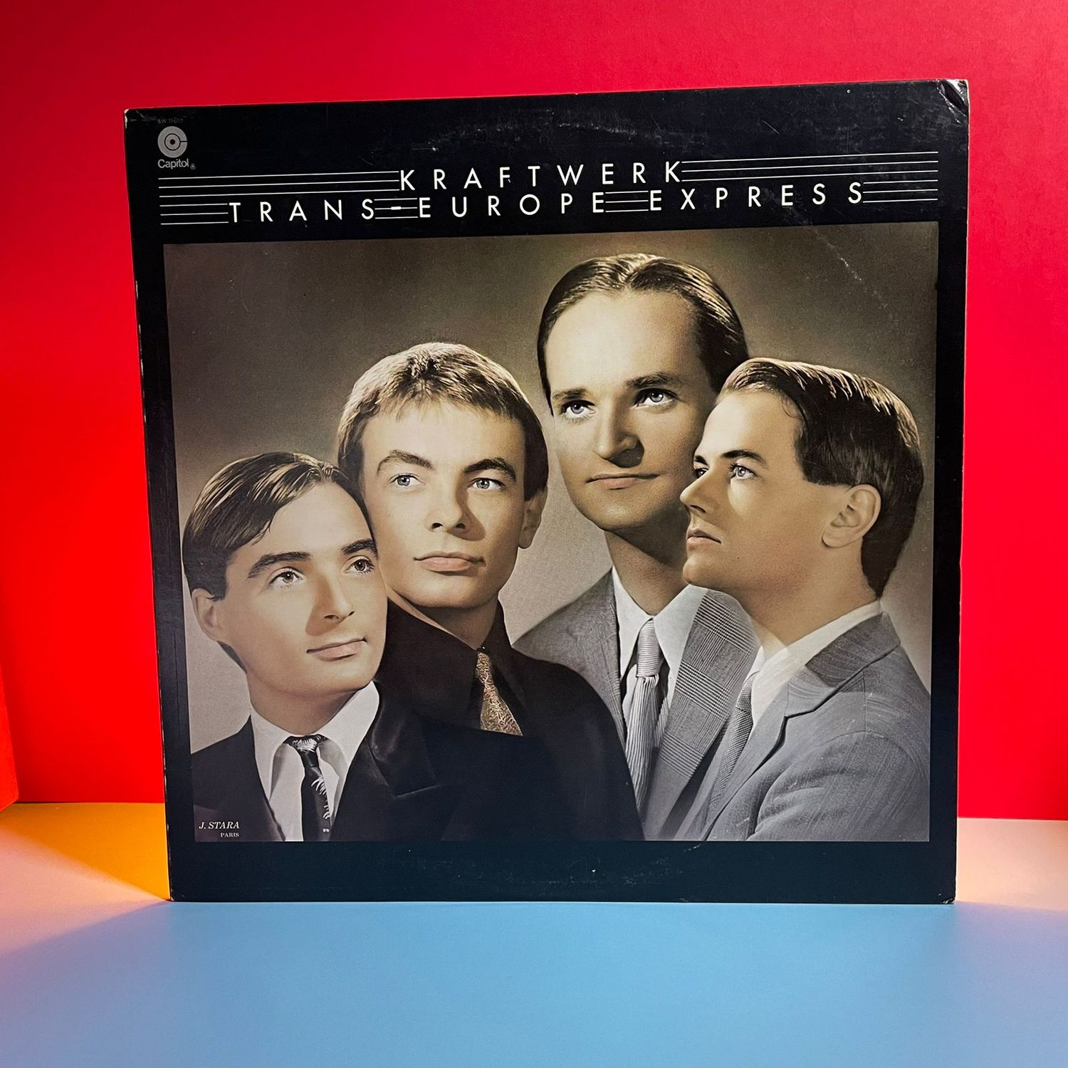 Kraftwerk - Trans-Europe Express (1977)