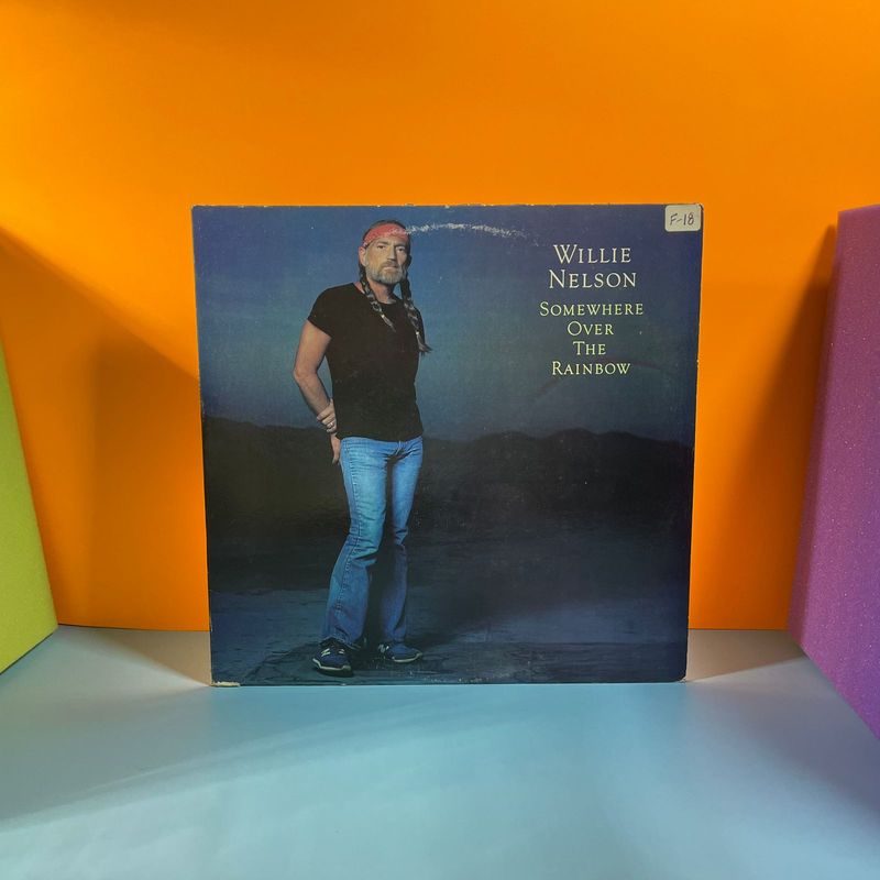 Willie Nelson - Somewhere Over the Rainbow (1981)