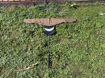 Guides Model Tri Color Lander