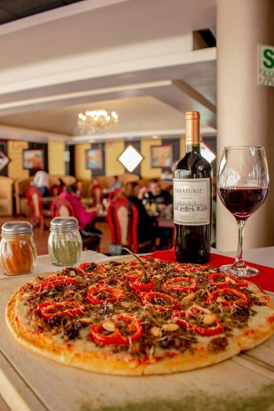 Pizza de rocoto relleno