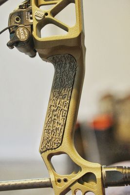 Predator Plates - Mathews Textured Side Plates - (Lift, Phase 4, V3X, V3,)