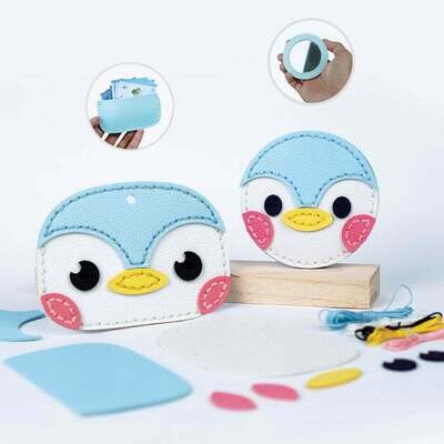 Pouch and Cute Mirror Sewing Kit