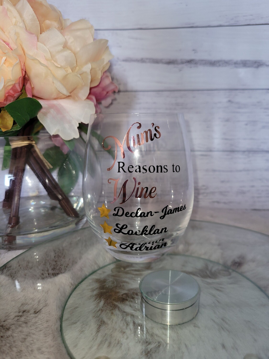 Mum&#39;s Reason to Wine Glass