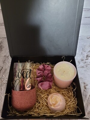 Sweet 16 Celebration Gift Box